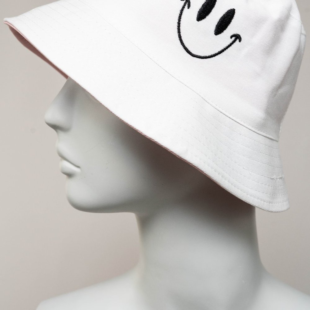 Reversible Pink and White Smile and Happy Face Hat Summer Hat for Shade Festival